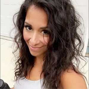 Meet your Posher, Diana